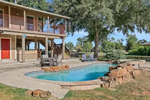 140 Elm Dr, Onalaska, TX 77360 - Photo 1