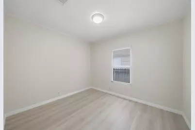 11730 Greenglen Drive, Houston, TX 77044 - Photo 24