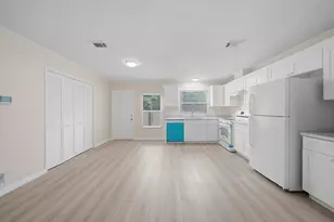 11730 Greenglen Dr, Houston, TX 77044 - Photo 12