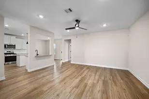 3031 Sunmoon Ln, Katy, TX 77493 - Photo 2