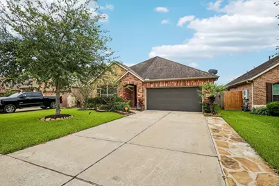 4850 Palomar Lane, League City, TX 77573 - Photo 2