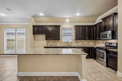 4850 Palomar Lane, League City, TX 77573 - Photo 4