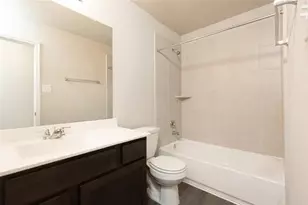 5227 James Michael Dr, Rosharon, TX 77583 - Photo 8