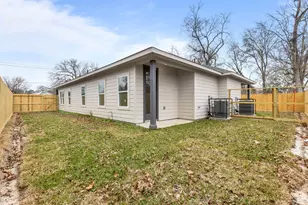 7322 Phillips St, Houston, TX 77088 - Photo 26