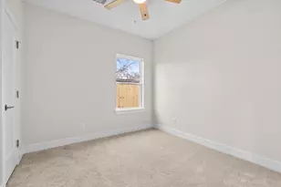 7322 Phillips St, Houston, TX 77088 - Photo 16