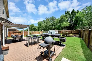 415 Hawks View Dr, La Marque, TX 77568 - Photo 22
