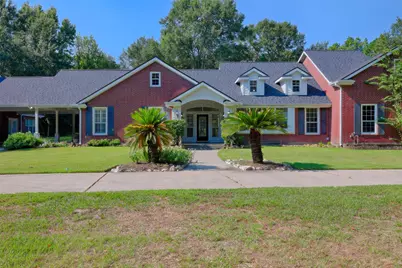 11492 Majestic Drive, Montgomery, TX 77316 - Photo 2