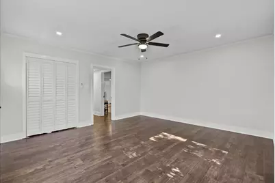 802 18th Avenue N, Texas City, TX 77590 - Photo 14