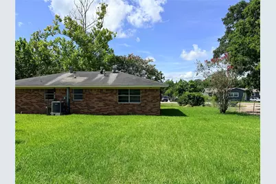 225 Burkett Street, Richwood, TX 77531 - Photo 16