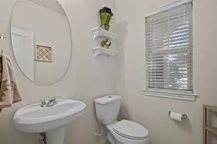 3070 Persimmon Valley Ln, Dickinson, TX 77539 - Photo 10