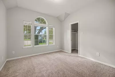 5139 Chase Park Circle, Bacliff, TX 77518 - Photo 20