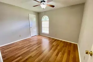 5502 Maplegate Dr, Spring, TX 77373 - Photo 10