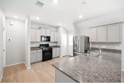 18463 Running Shadow Court, Hockley, TX 77447 - Photo 14
