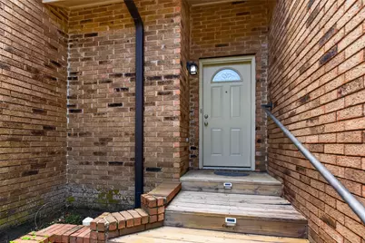 15920 Seahorse Drive, Houston, TX 77062 - Photo 4