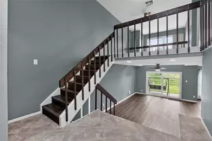 15920 Seahorse Dr, Houston, TX 77062 - Photo 10