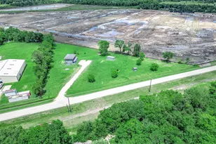 4340 County Rd 541, Alvin, TX 77511 - Photo 34