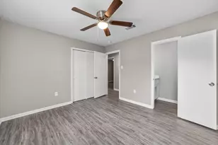 160 W Whitney St, Houston, TX 77018 - Photo 14