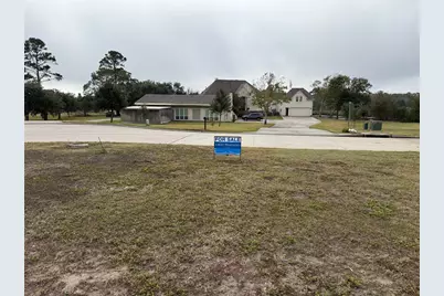 5325 W Bayou Maison Circle, Dickinson, TX 77539 - Photo 4