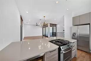 2322 Camden Dr, Houston, TX 77021 - Photo 18