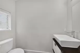 2322 Camden Dr, Houston, TX 77021 - Photo 36