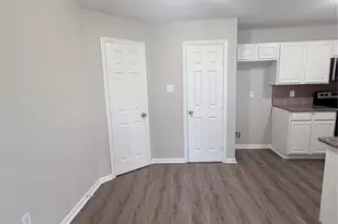 8202 Cannon St, Houston, TX 77051 - Photo 10