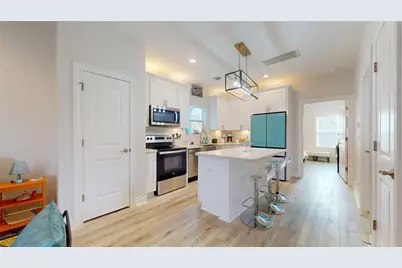 3211 Avenue K, Galveston, TX 77550 - Photo 10