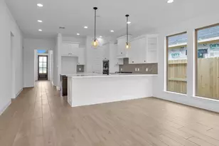 19227 Satsuma Rdg Dr, Manvel, TX 77578 - Photo 2
