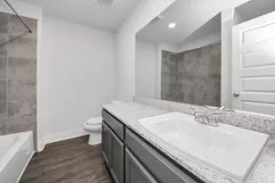 4423 Santorini Ln, Houston, TX 77045 - Photo 24