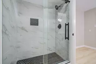 4735 Theall Rd, Houston, TX 77066 - Photo 32