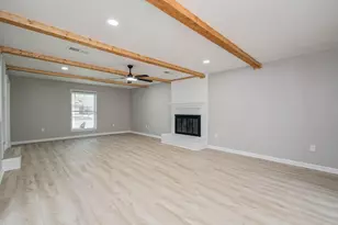 4735 Theall Rd, Houston, TX 77066 - Photo 16