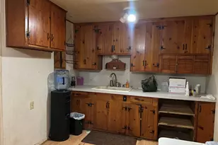 1001 Red Bud St, Channelview, TN 77530 - Photo 8