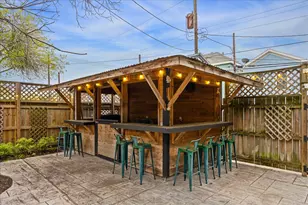 1607 Avenue L, Galveston, TX 77550 - Photo 34