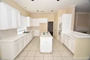 12335 N Shadow Cove Dr, Houston, TX 77082 - Photo 4