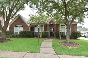 12335 N Shadow Cove Dr, Houston, TX 77082 - Photo 1