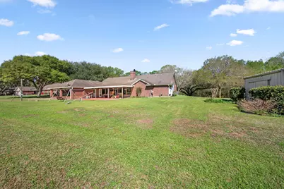 423 Jane Street, East Bernard, TX 77435 - Photo 38