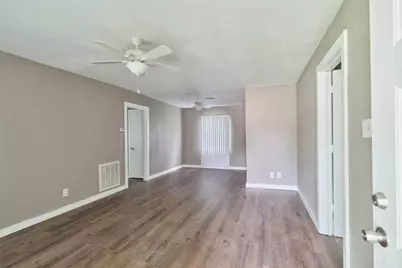 4914 Yellowstone Boulevard, Houston, TX 77021 - Photo 2