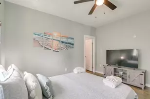 1049 Sunset Circle W, Crystal Beach, TX 77650 - Photo 14