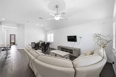 2805 Parkside Village Lane, Pearland, TX 77581 - Photo 14