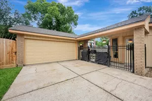 307 Crestwood Dr, El Lago, TX 77586 - Photo 42