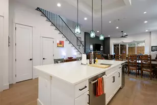 1136 Adele St, Houston, TX 77009 - Photo 8