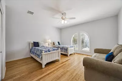 1554 Windsong Way, Tiki Island, TX 77554 - Photo 22