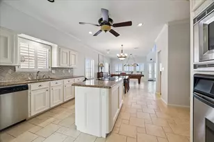 1554 Windsong Way, Tiki Island, TX 77554 - Photo 18