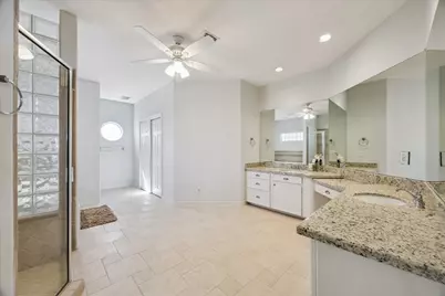 1554 Windsong Way, Tiki Island, TX 77554 - Photo 30