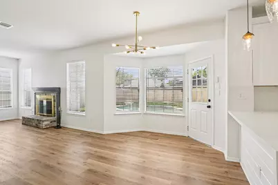 1808 N Mission Circle, Friendswood, TX 77546 - Photo 8