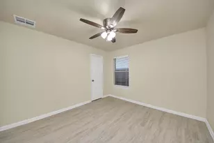 9622 Sugarblossom Ln, Sugar Land, TX 77498 - Photo 26