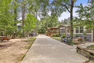 227 County Road 5033, Cleveland, TX 77327 - Photo 32