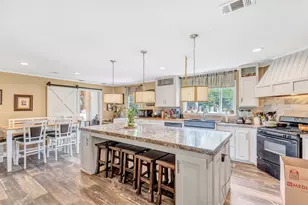227 County Road 5033, Cleveland, TX 77327 - Photo 6