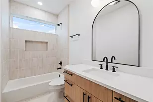2957 Delafield St, Houston, TX 77023 - Photo 30