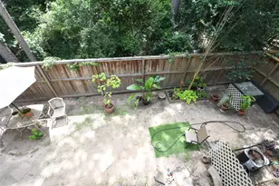 109 Avonlea Dr, The Woodlands, TX 77382 - Photo 20