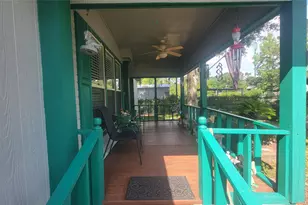 17822 Shaw Cir, Conroe, TX 77302 - Photo 8